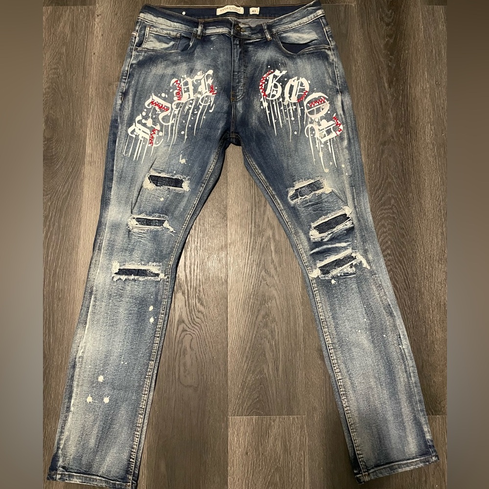 Stylish Blue Distressed Jeans